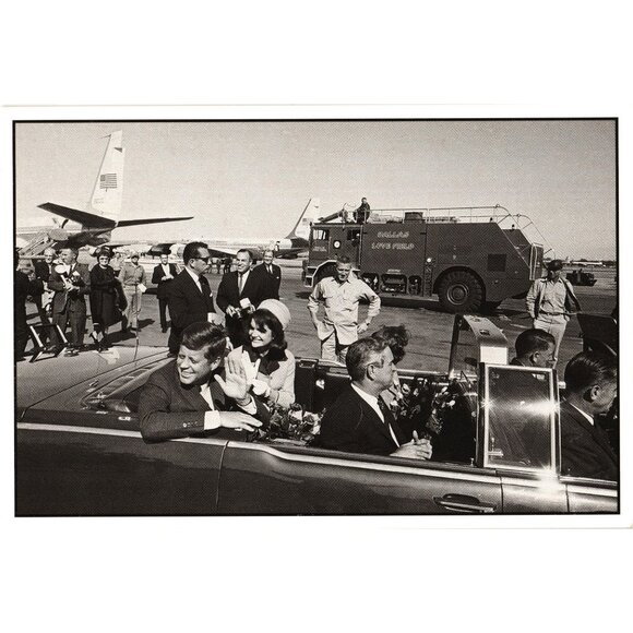 Sixth Floor Museum Dallas Love Field JFK Historic Postcard 1995 Archive Print - Picture 1 of 2